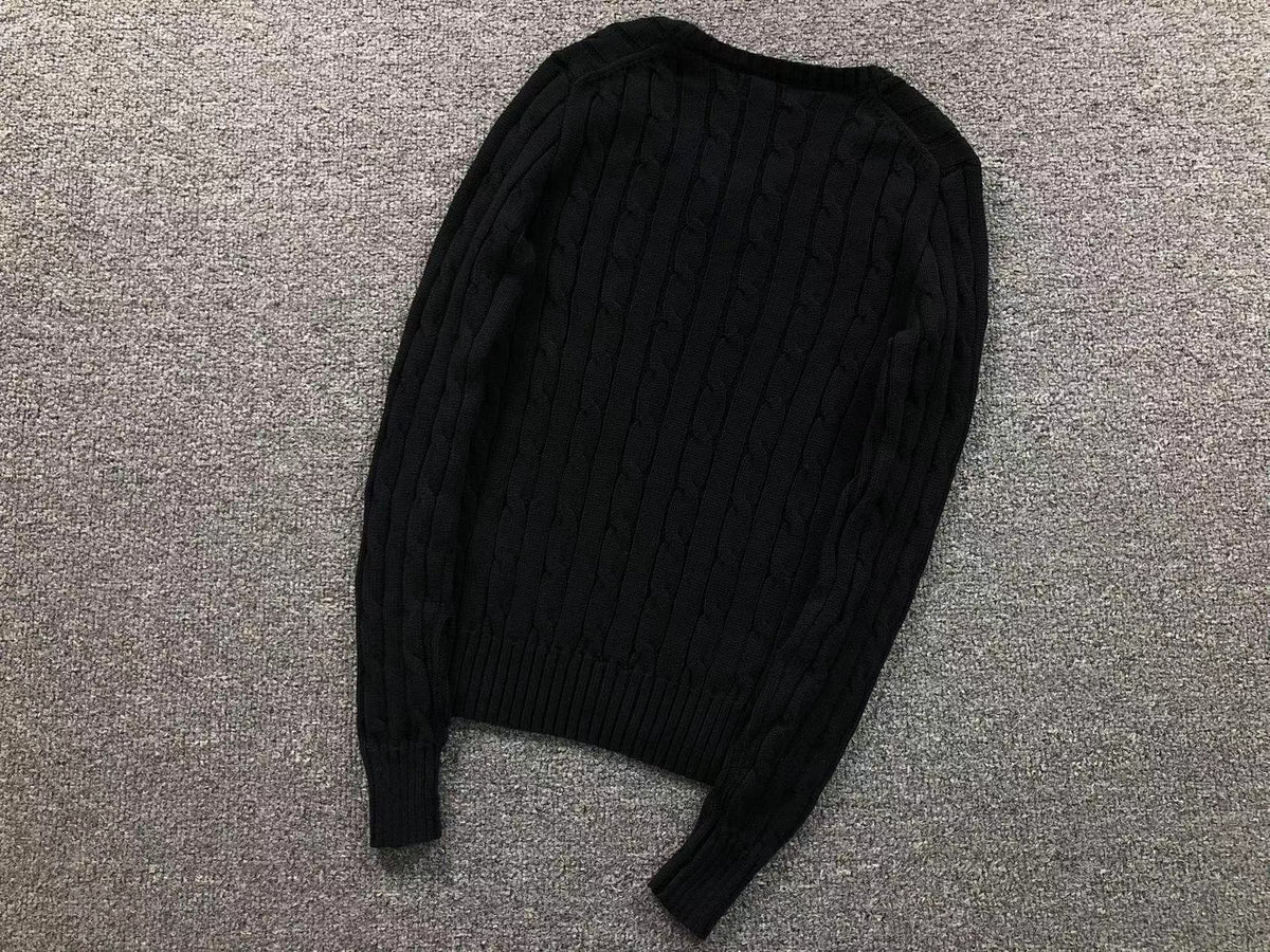 RL - Classic Cable V-Neck Sweater